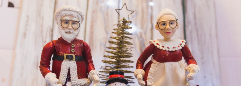 Decorações natalinas em fibra de vidro duráveis