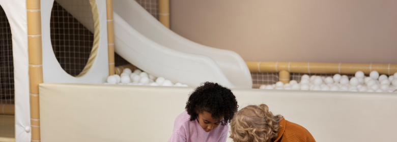 Conheça as vantagens dos brinquedos de fibra de vidro!